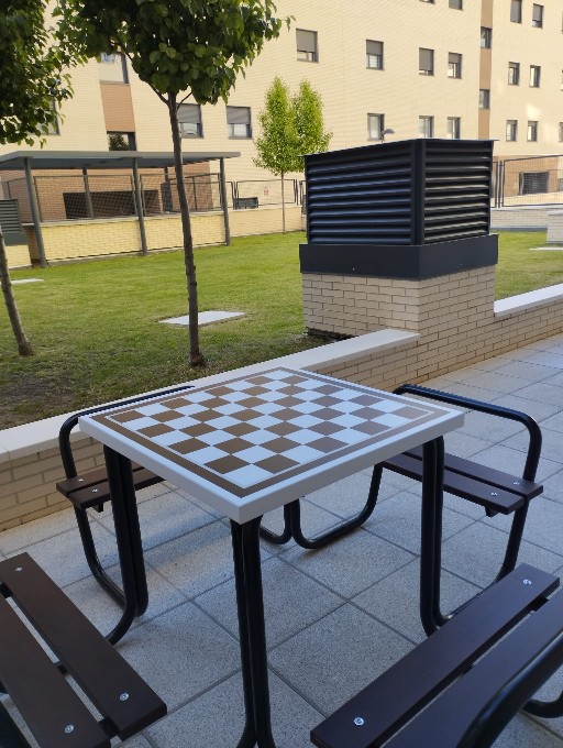 mesa de juegos en zonas comunes